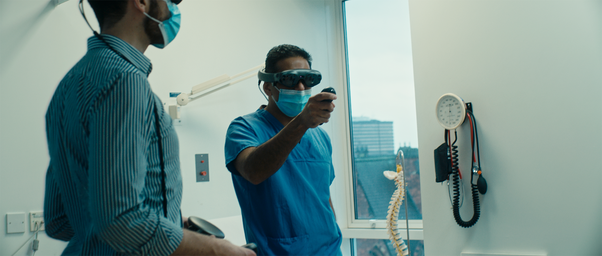 _0001_1920x817-LTHT-Web-Frame